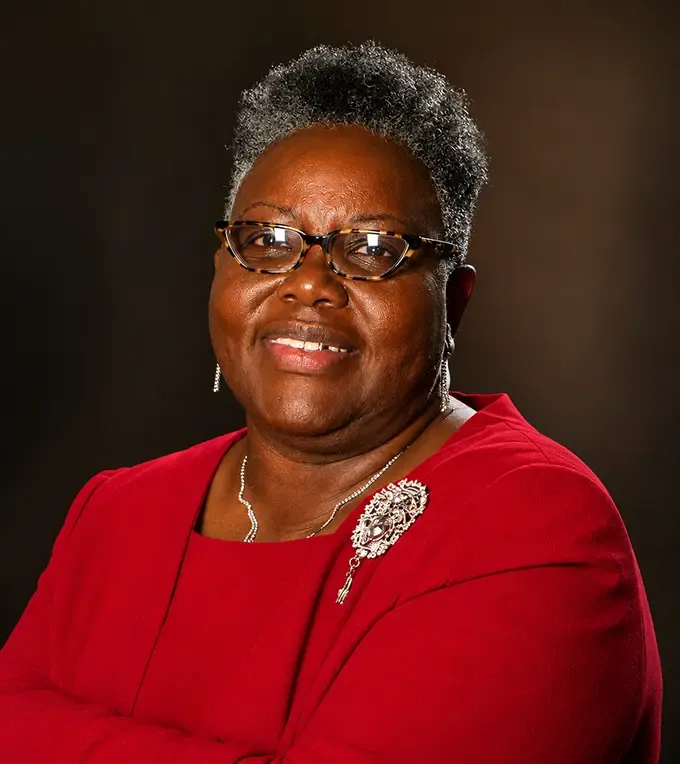Dr. Gloria Q. Bracey Headshot